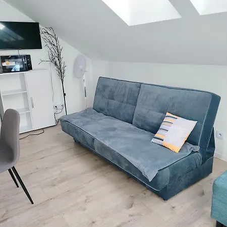 Ceglana Kamienica Nad Wisla 公寓