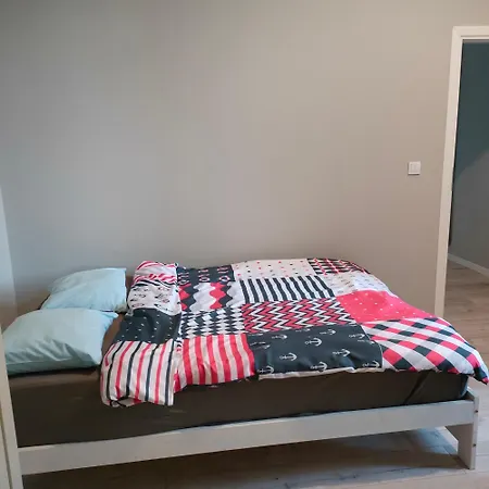 Ceglana Kamienica Nad Wisla *